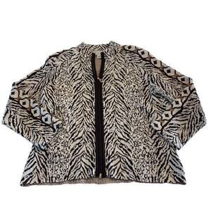 St. John Sport Vintage Wool Animal Print Sweater Jacket Full Zip‎ Rare Pattern